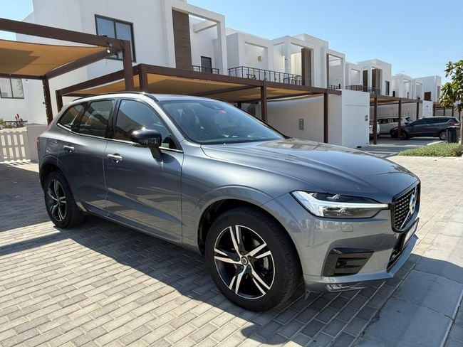 Used 2021 Volvo XC60 T5 R Design 2.0L for sale in UAE | Verified Second Hand Volvo XC60 T5 R Design 2.0L Price