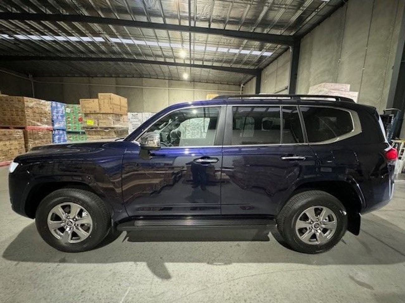 تويوتا لاند كروزر SAHARA DIESEL AUTO 15KM NEW FULL OPTIONS RIGHT-HAND-DRIVE