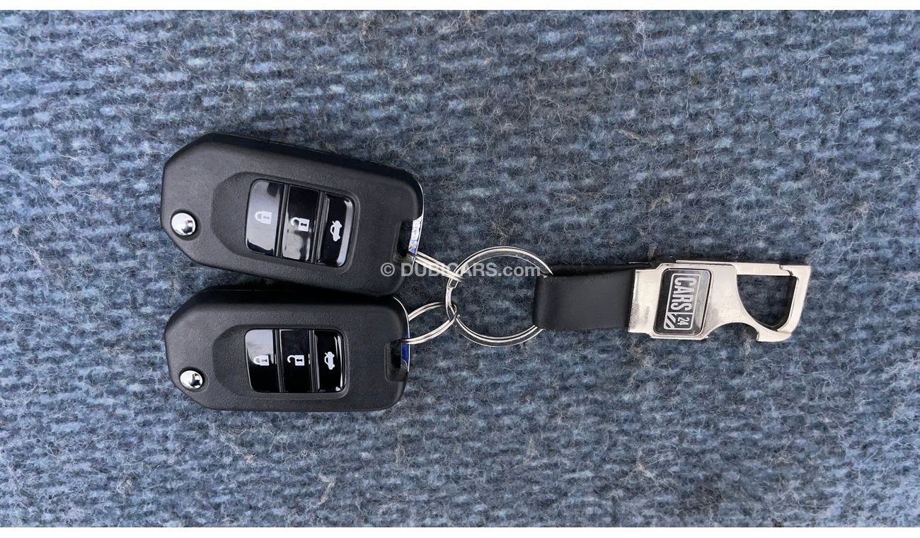 هوندا سيفيك DX 1.6 | بدون دفعة مقدمة | اختبار قيادة مجاني للمنزل