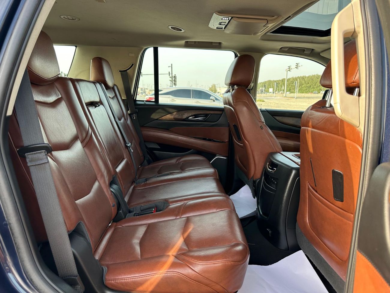 كاديلاك إسكالاد Platinum 6.2L