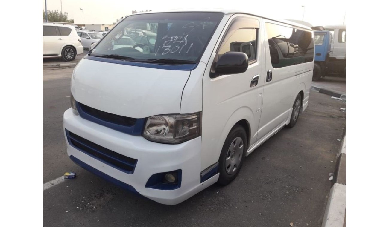 Toyota Hiace Hiace RIGHT HAND DRIVE (Stock no PM 213 )