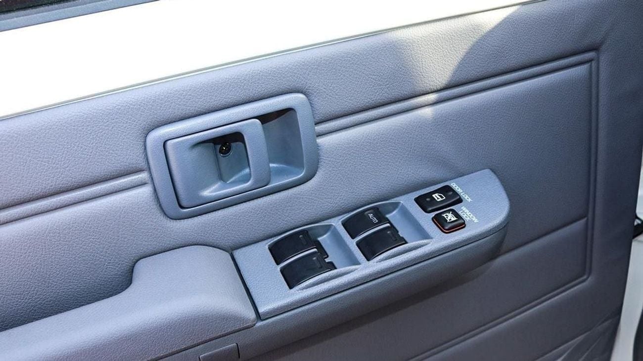 تويوتا لاند كروزر بيك آب LC79 4.2L Diesel 6-Cylinder 2025YM [Open Destination]