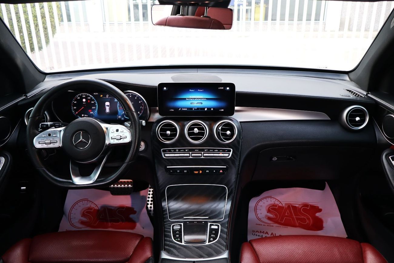 Mercedes-Benz GLC 200 Premium 2.0L AWD