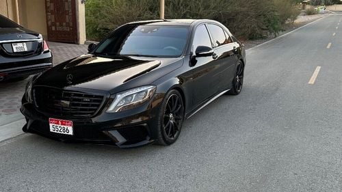 Mercedes-Benz S 63 AMG Std 5.5L