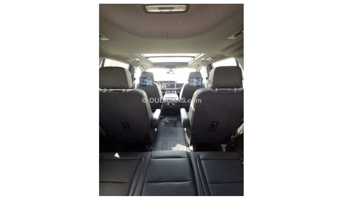GMC Yukon GMC Denali Diesel - 2022 - Dark Blue