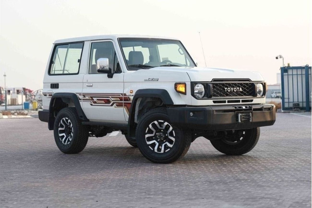 Toyota Land Cruiser 70 2024 Toyota LC71 4.0 Hard Top - White inside Sadlle Tan | Export Only