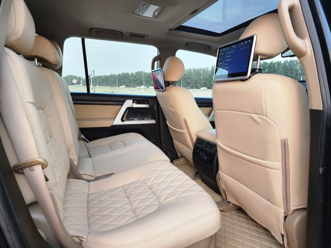 Toyota Land Cruiser V8 GX.R upgrade 2024