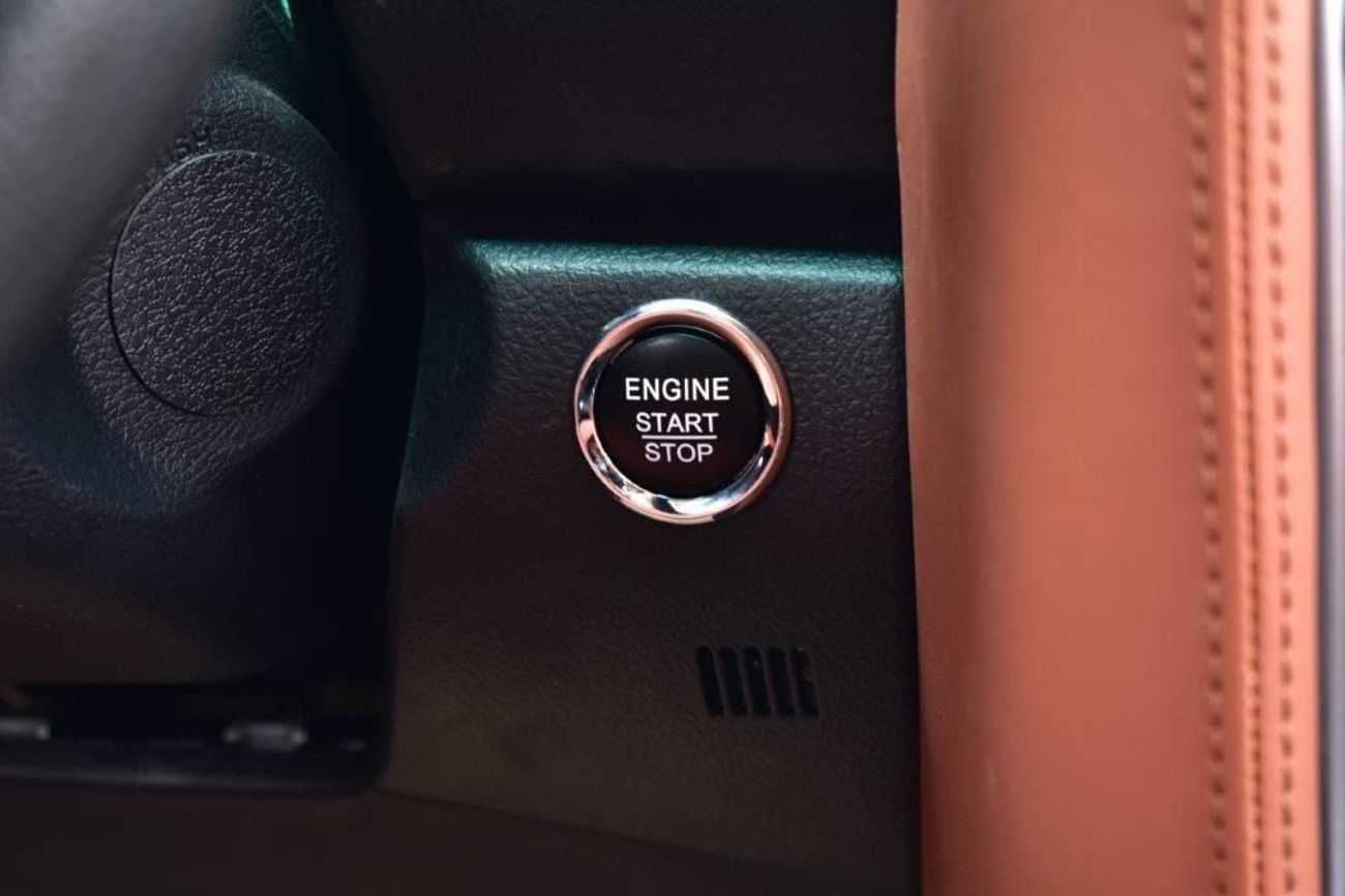 Toyota Fortuner 2025 MODEL TOYOTA FORTUNER EXR+ 2.7L PETROL 4WD 7 SEAT AUTOMATIC TRANSMISSION