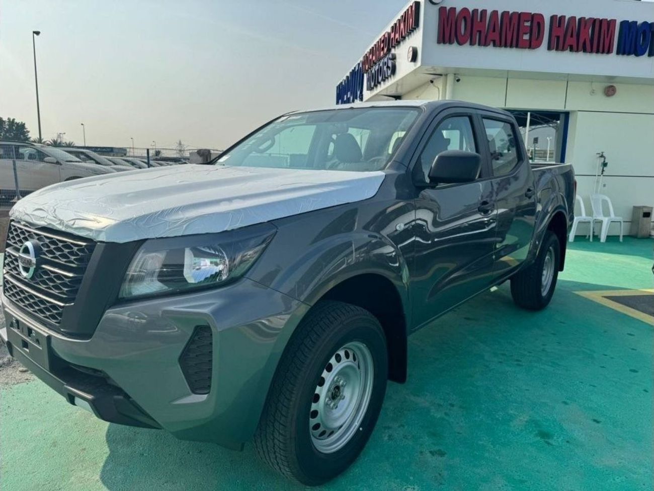 Nissan Navara Std 2.5L 4WD A/T