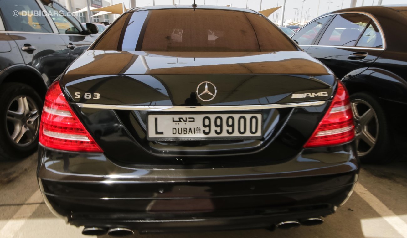 Mercedes-Benz S 63 AMG