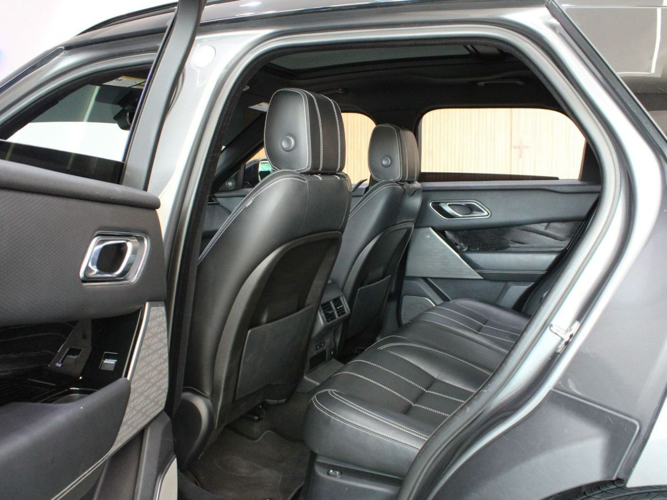 Land Rover Range Rover Velar R-Dynamic