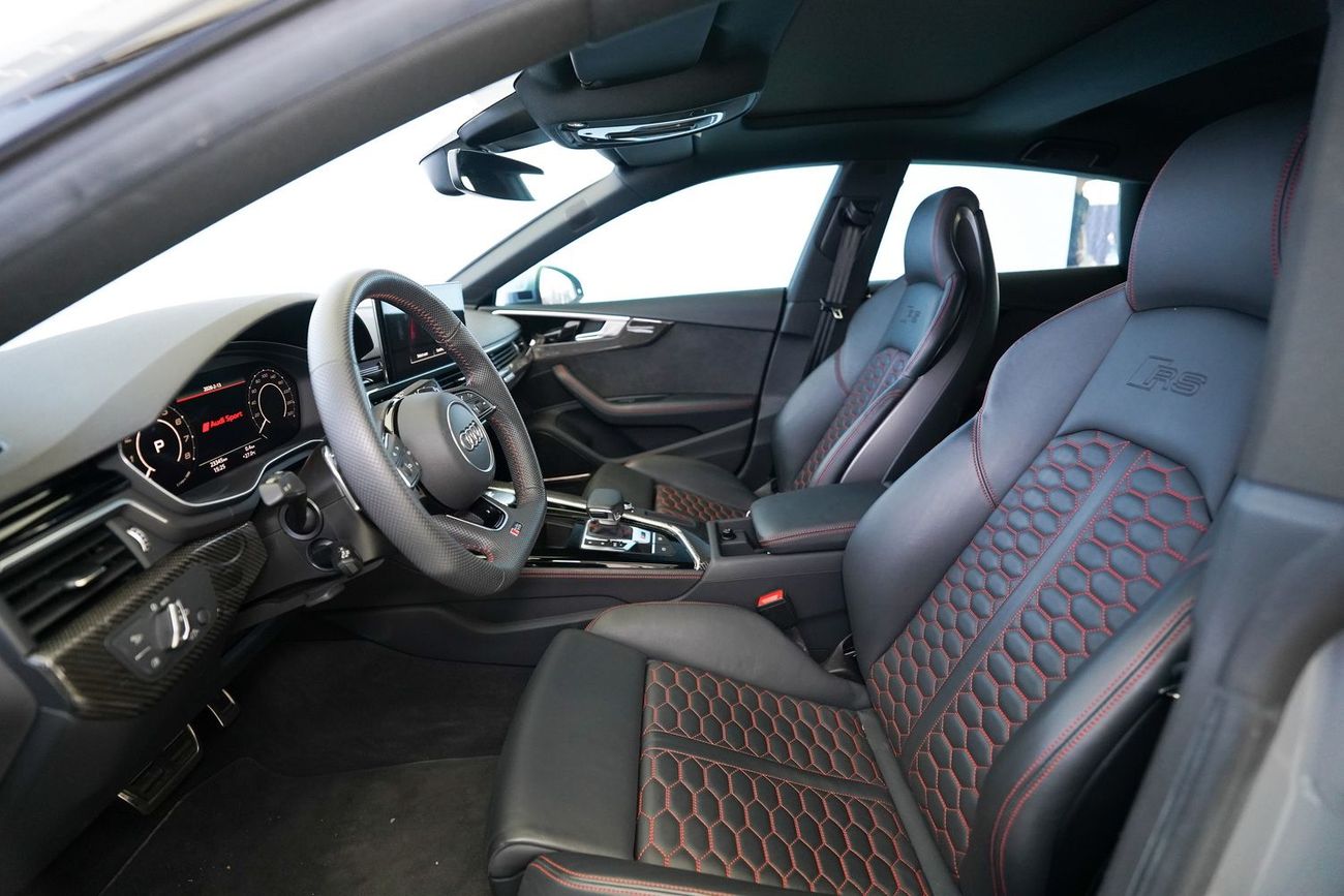 أودي RS5 TFSI quattro 2.9L (444 HP)