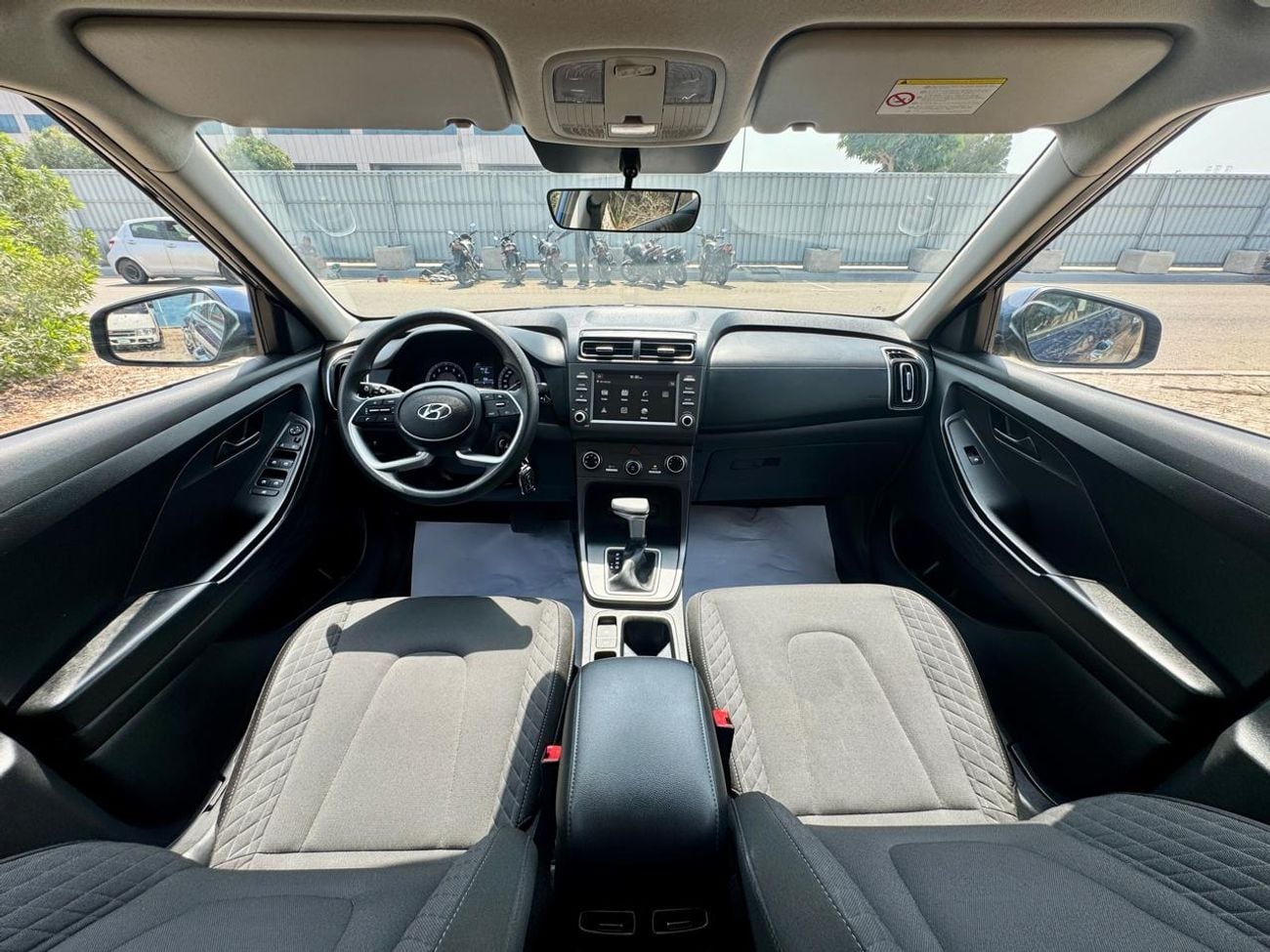 Hyundai Creta Mid 1.6L HYUNDAI CRETA 2024 1.6L GCC SPECS (930/-MONTHLY)