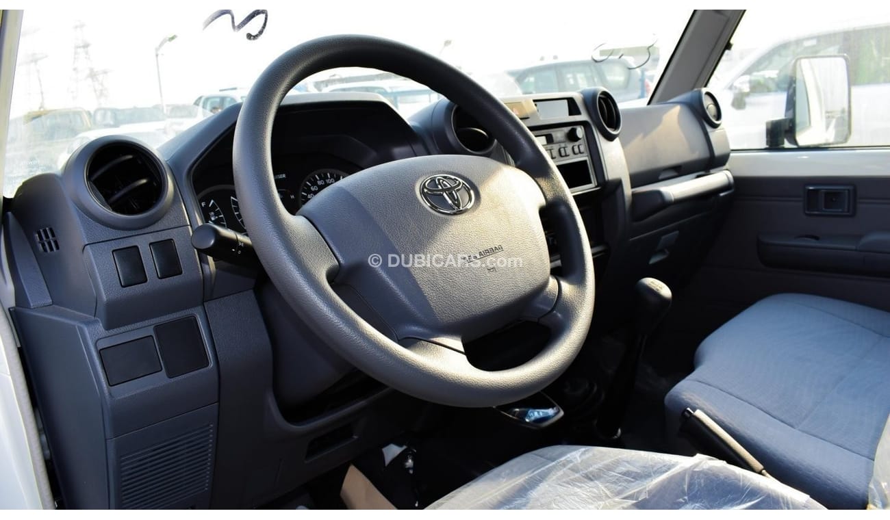 Toyota Land Cruiser Pick Up SC 4.2L Diesel V6 Single Cabin