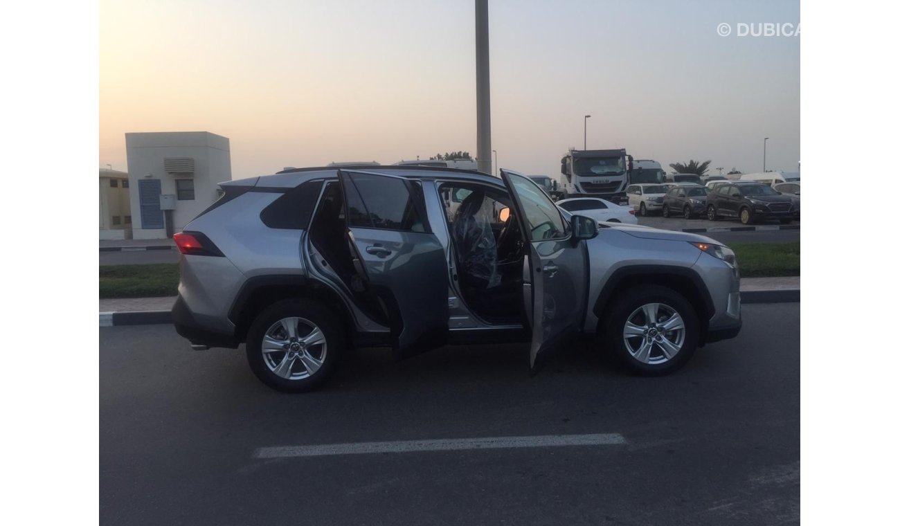 تويوتا راف ٤ TOYOTA RAV4 XLE FULL OPTION 2020