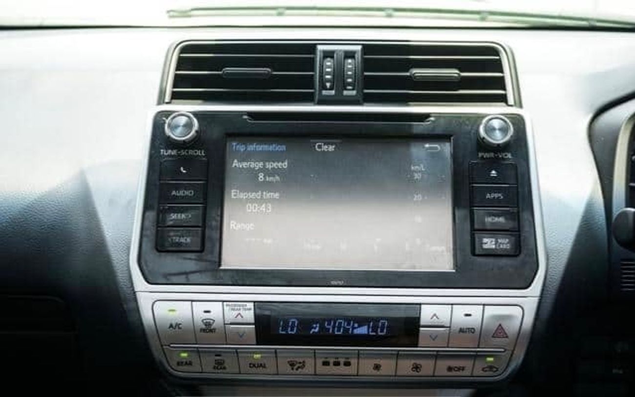 تويوتا برادو 2019 Model RHD Diesel Engine Full Option Very clean and perfect condition