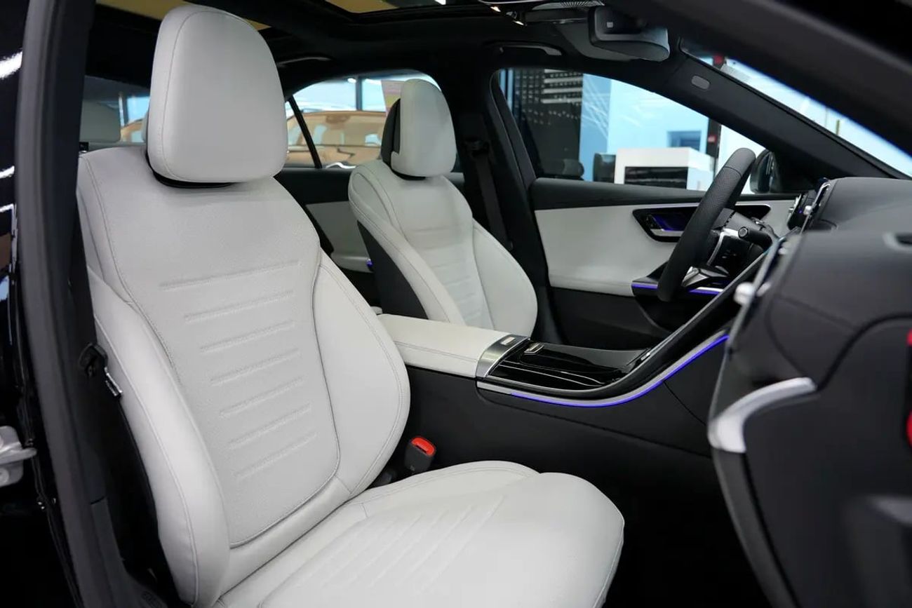 مرسيدس بنز C 200 C 200 | GCC 0km | Agency Warranrty | AMG Package