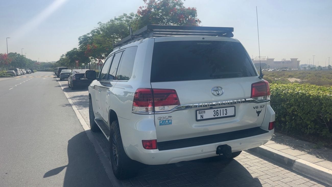 Toyota Land Cruiser