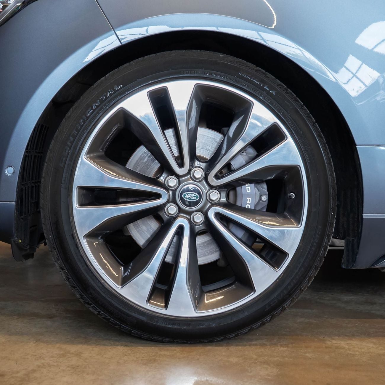 Land Rover Range Rover Autobiography 5.0L (510 HP) AED 4,082 p.m • 0% Downpayment • Range Rover Autobiography  • Agency Ser