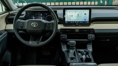تويوتا راف ٤ XLE 2026 Toyota Rav4 4x4 2.0L AT Petrol AWD (Blue-Beige)