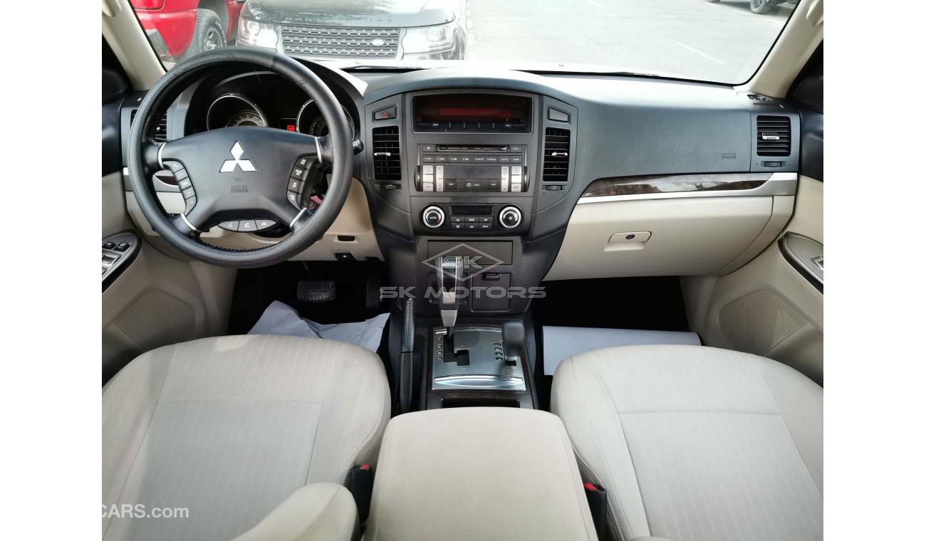 Mitsubishi Pajero 3.5L, 16" Rims, Rear Parking Sensor, Front & Rear A/C, Fabric Seats, CD Player, AUX-USB (LOT # 849)