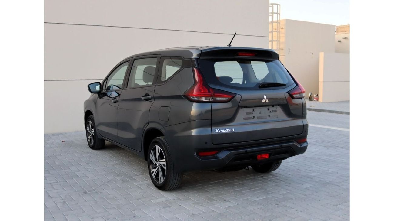 Mitsubishi Xpander Highline ACCIDENTS FREE -* GCC - ORIGINAL PAINT - 1500 CC - PERFECT CONDITION INSIDE OUT