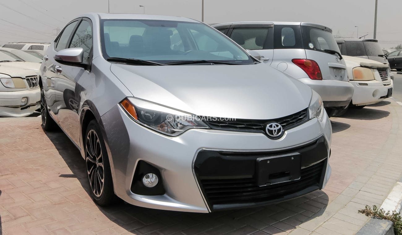 Used Toyota Corolla S 2015 for sale in Dubai 171979