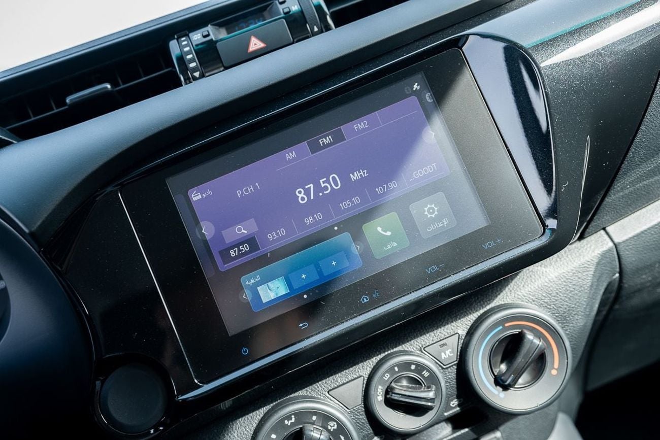 Toyota Hilux Toyota Hilux 2.4L Diesel Double Cabin 4x4 Manual Transmission 2025- LICA