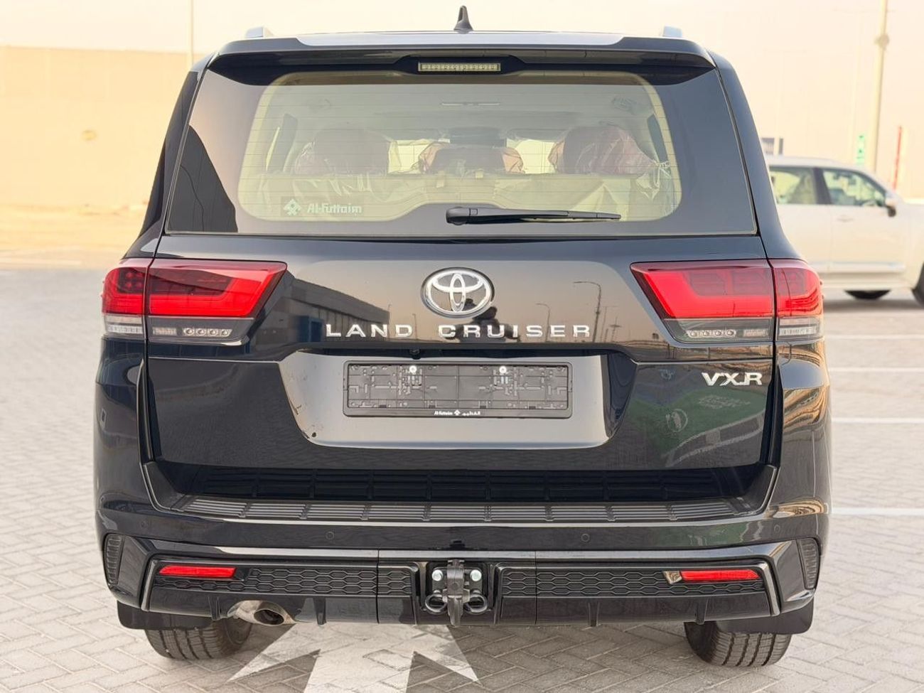 تويوتا لاند كروزر VXR