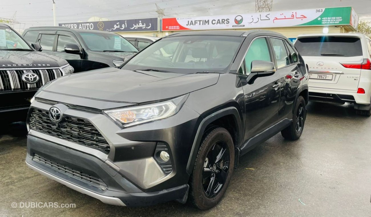 تويوتا راف ٤ 2020 |Moon Roof| 2.5L |Hybrid| [RHD] 360 Camera Leather Seats 2WD Premium Condition