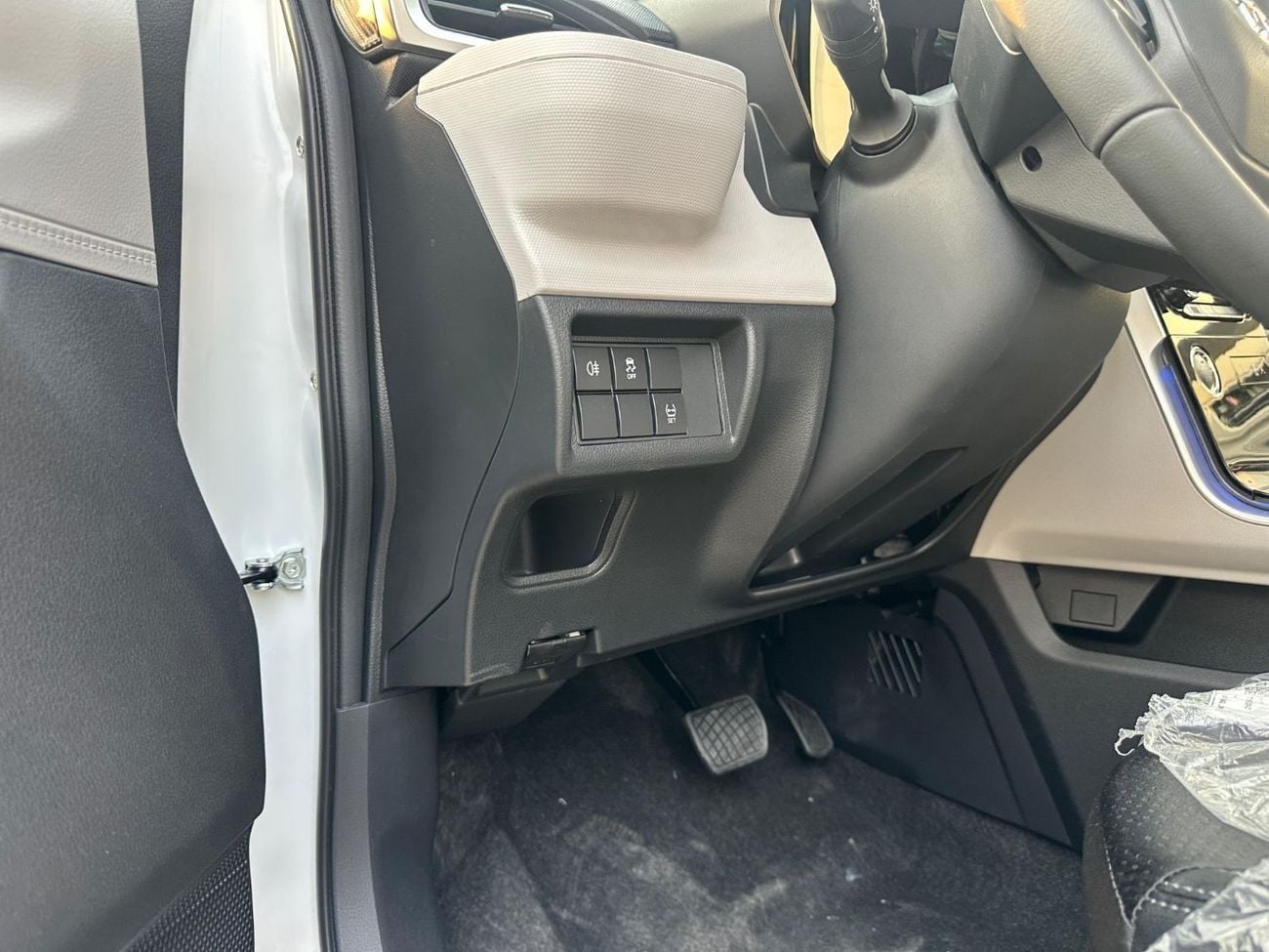 Toyota Veloz GX ONLY EXPORT