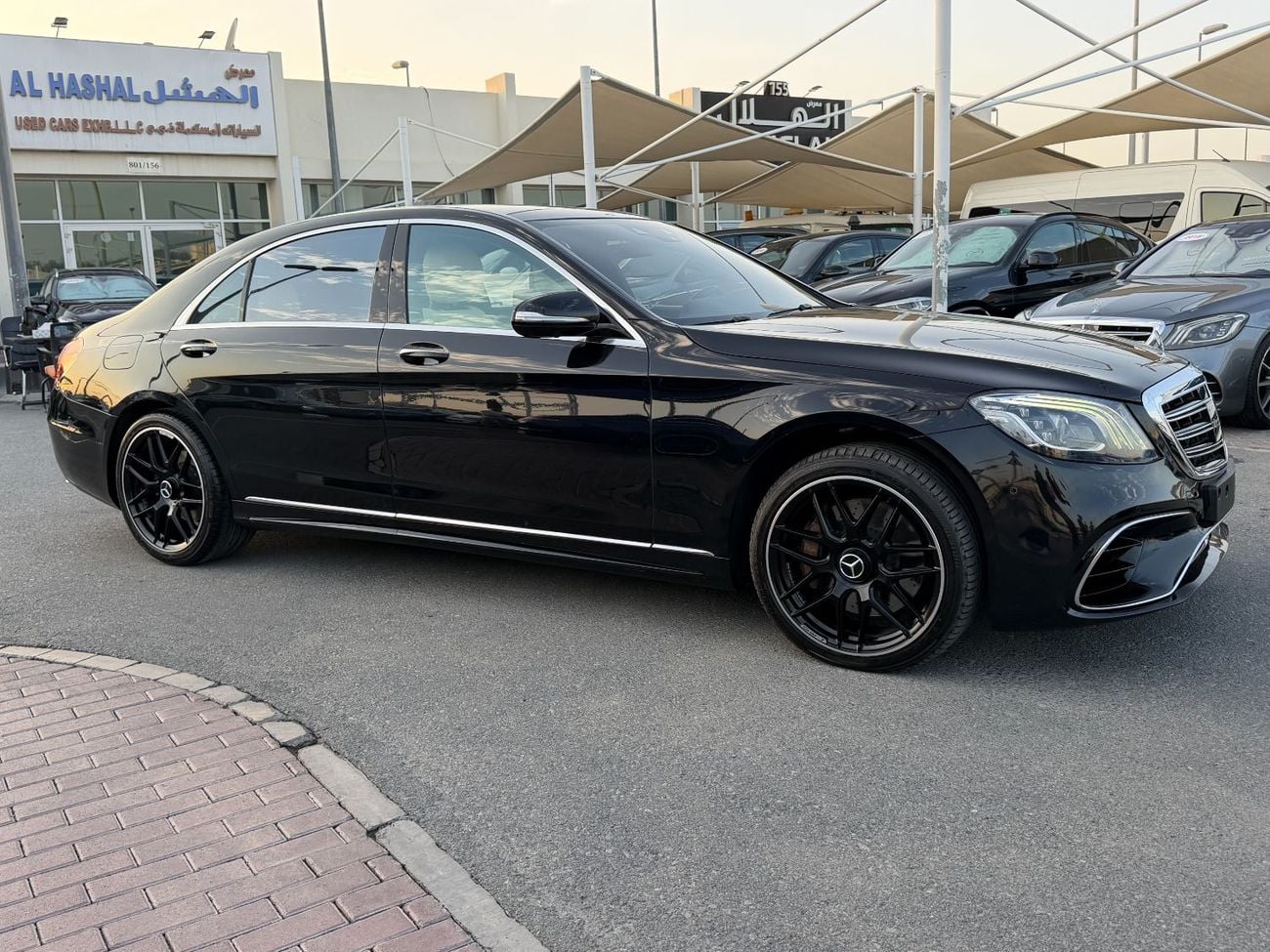 مرسيدس بنز S 560 Exclusive Edition 4.0L