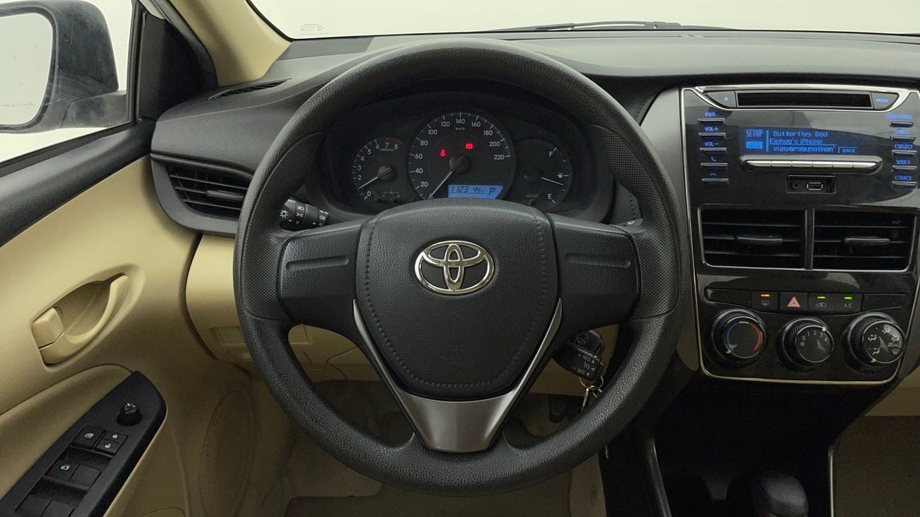 تويوتا يارس SE 1.5 | بدون دفعة مقدمة | اختبار القيادة في المنزل