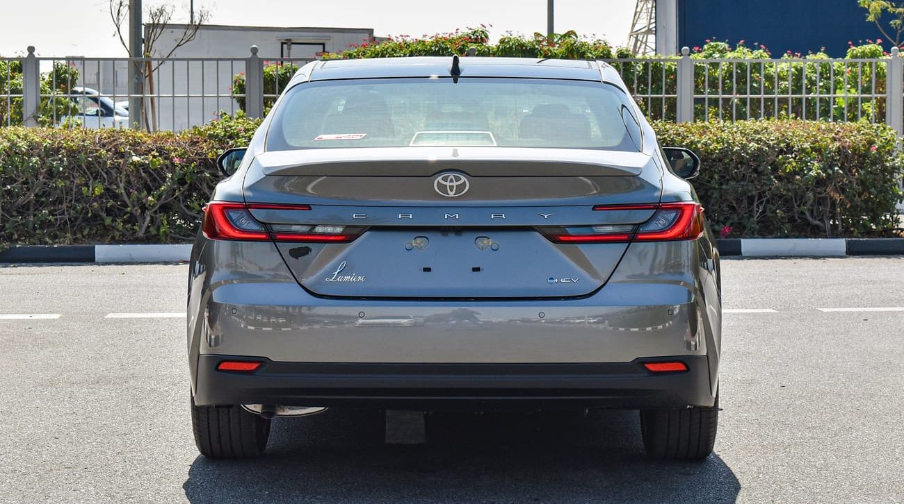 تويوتا كامري Lumiere 2.5L HEV