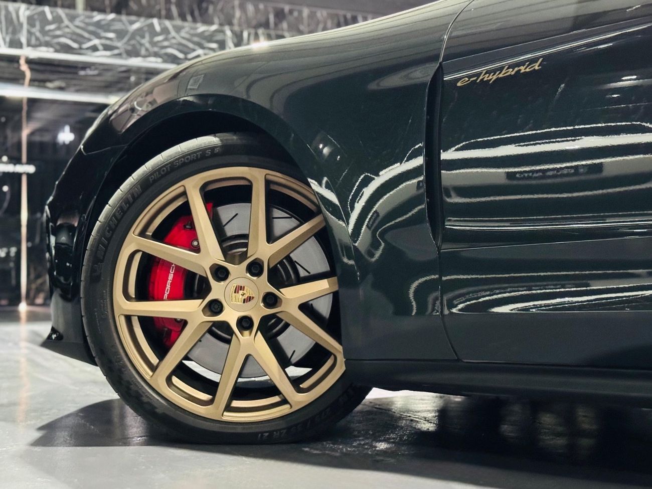 بورش باناميرا 2025 Porsche Panamera 4S E-Hybrid, 2029 Porsche Warranty, Just Been Serviced, Very Low Kms, GCC