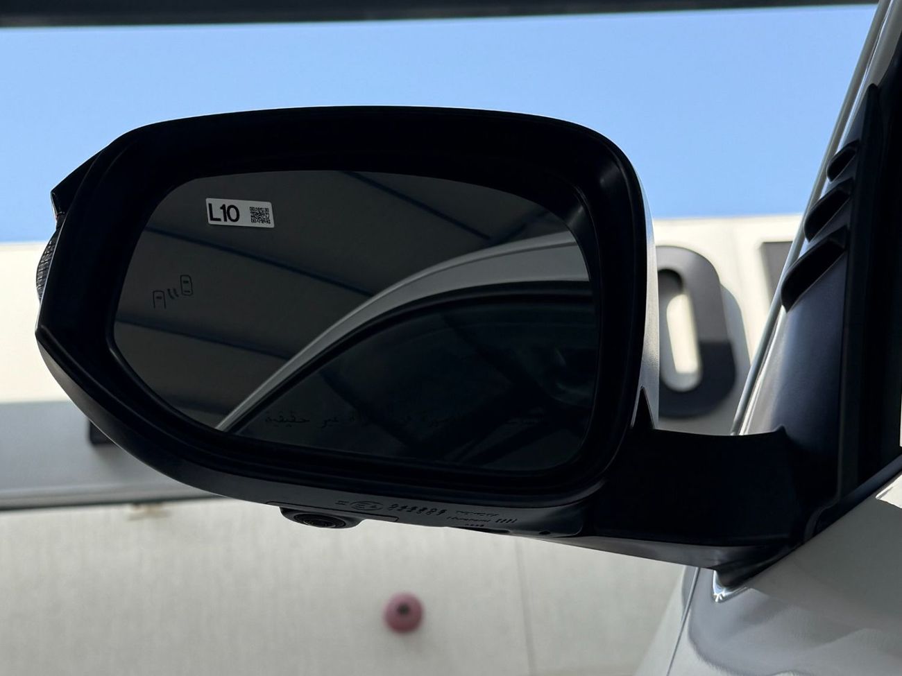 Toyota Hilux GR-SPORT 4.0 V6 **EXPORT ONLY**التصدير فقط خارج الخليج***