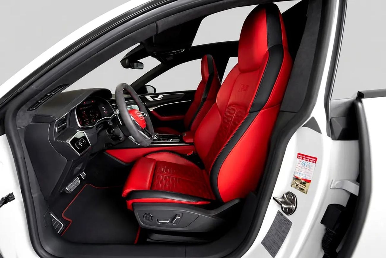 Audi RS7 SPORTBACK MODEL - NO ACCIDENT OR PAINT