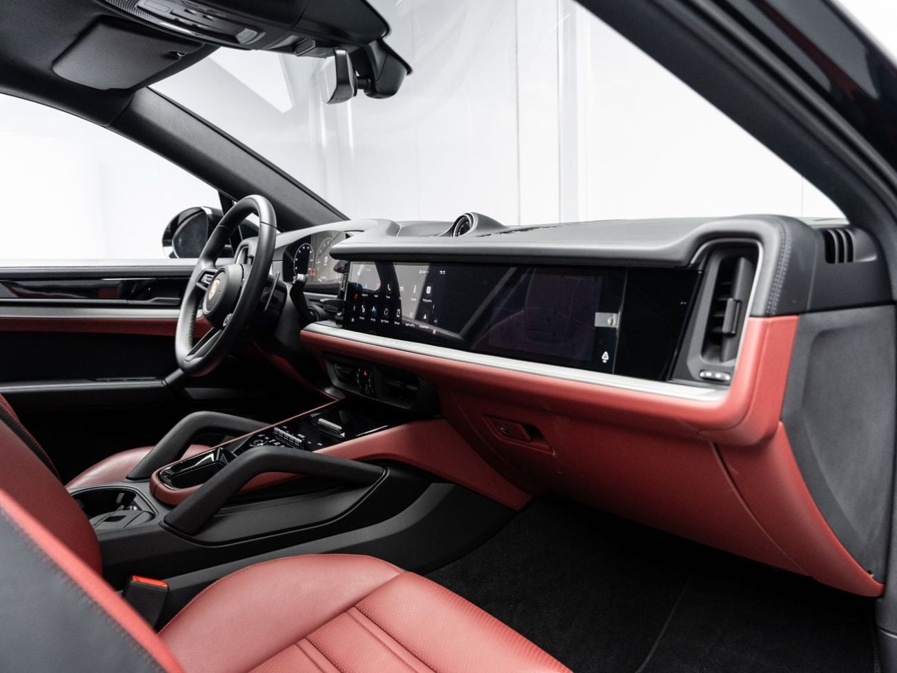 Porsche Cayenne BUY NOW, PAY 2027 | THE BLACKLINE STANDARD | Porsche Warranty March 2027, GCC, Low KM's