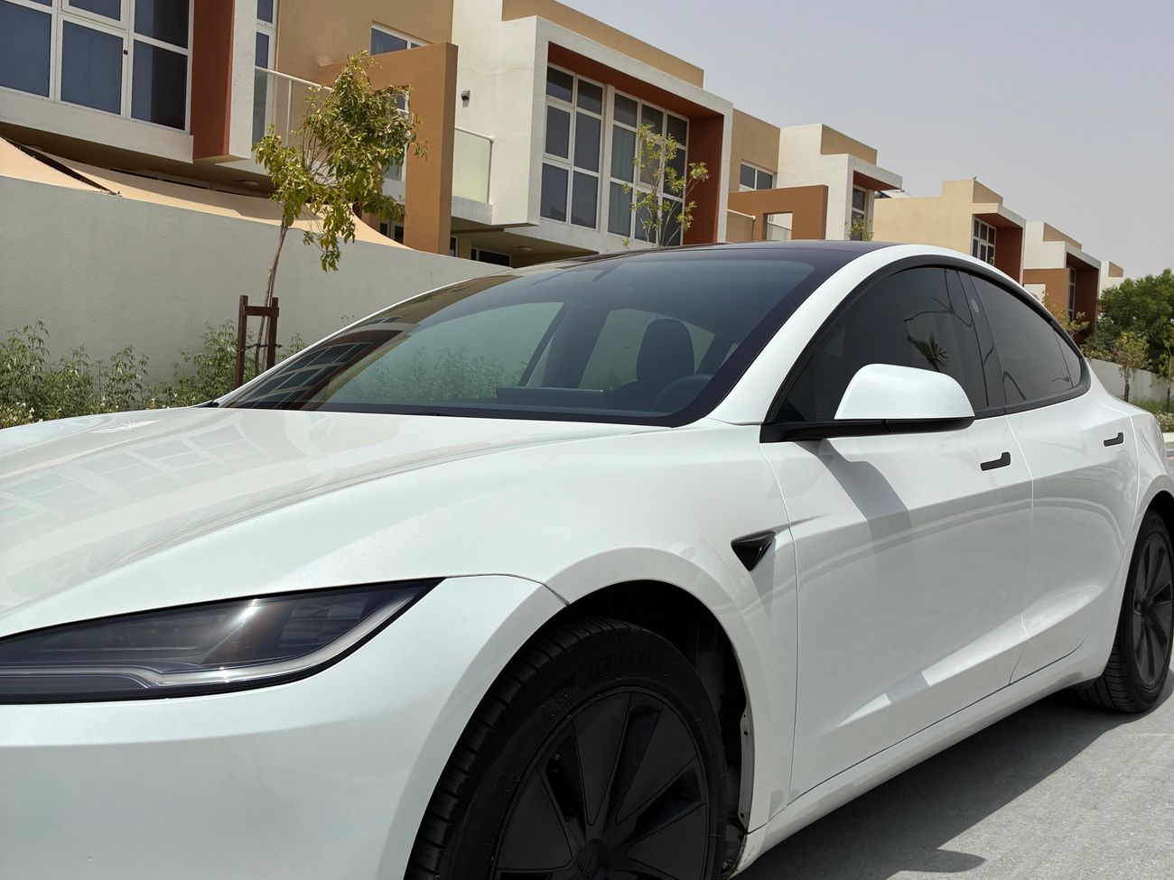 تسلا موديل 3