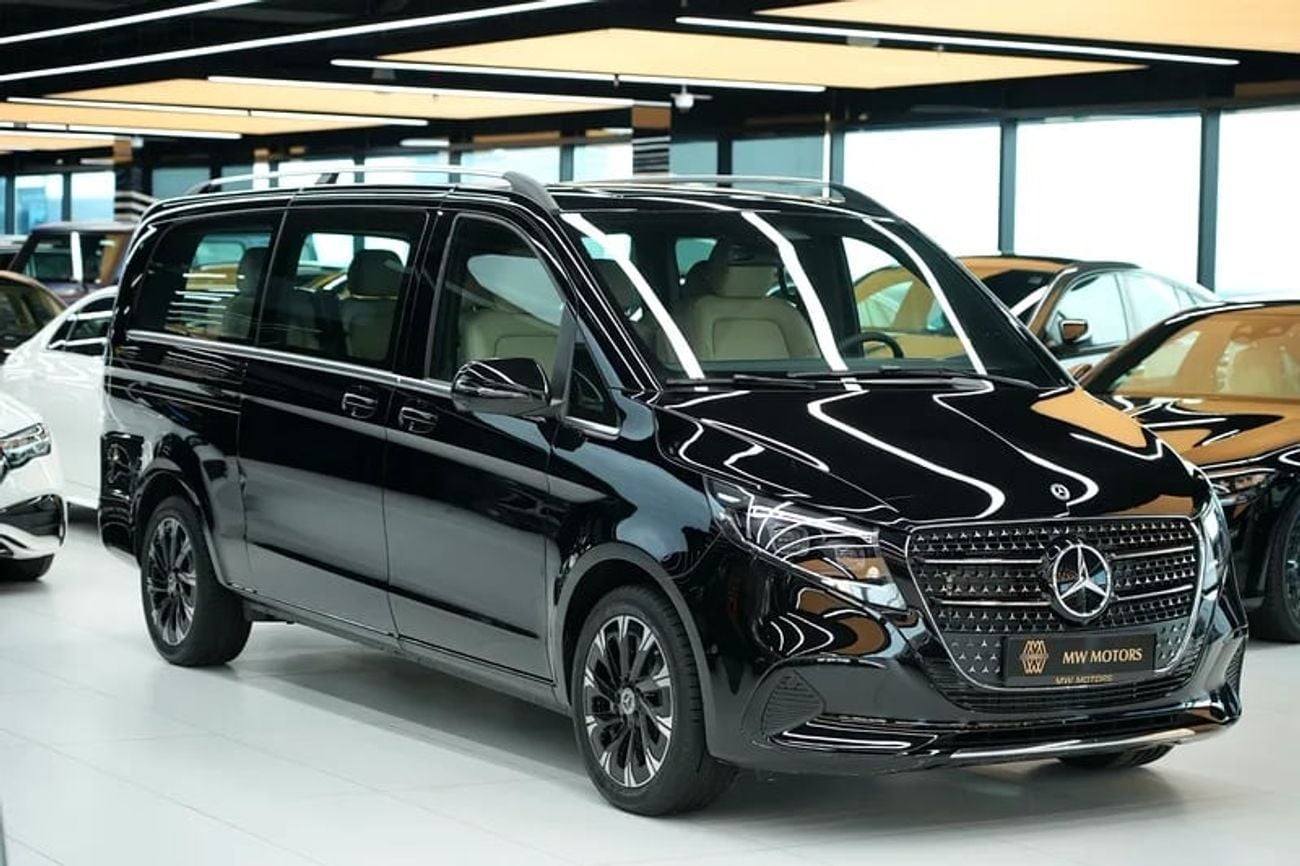 Mercedes Benz V300 Mercede-Benz V 300 AVANTGARDE | GCC 0km | Agency Warranty | 360 View | 64 colors Ambeint Lights