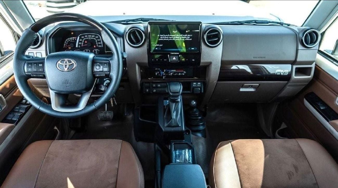 Toyota Land Cruiser Pick Up Toyota Land Cruiser pickup up double cabin 4.0 A/T 2025