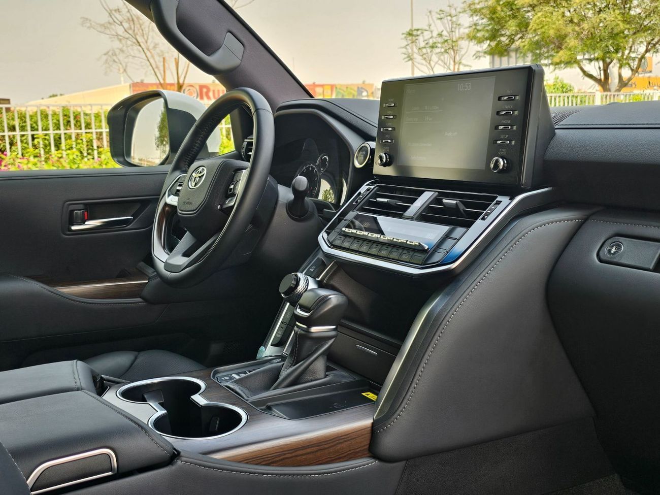 Toyota Land Cruiser GXR 4.0L