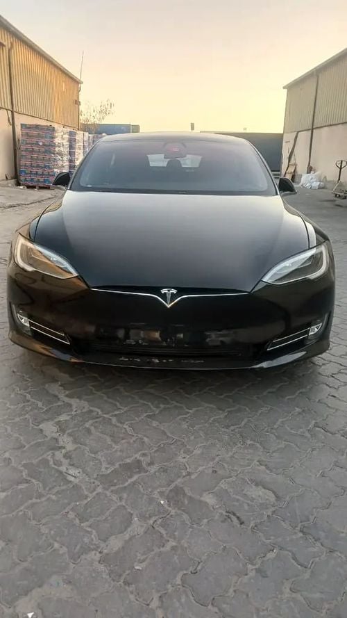 تسلا Model S P100D 100D GCC under warranty