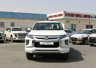 Mitsubishi L200 2023 | NEW ARRIVAL L200 PETROL 2.4 L - 4X4 - M/T WITH POWER WINDOWS MIRRORS AND FABRIC SEATS - EXPOR
