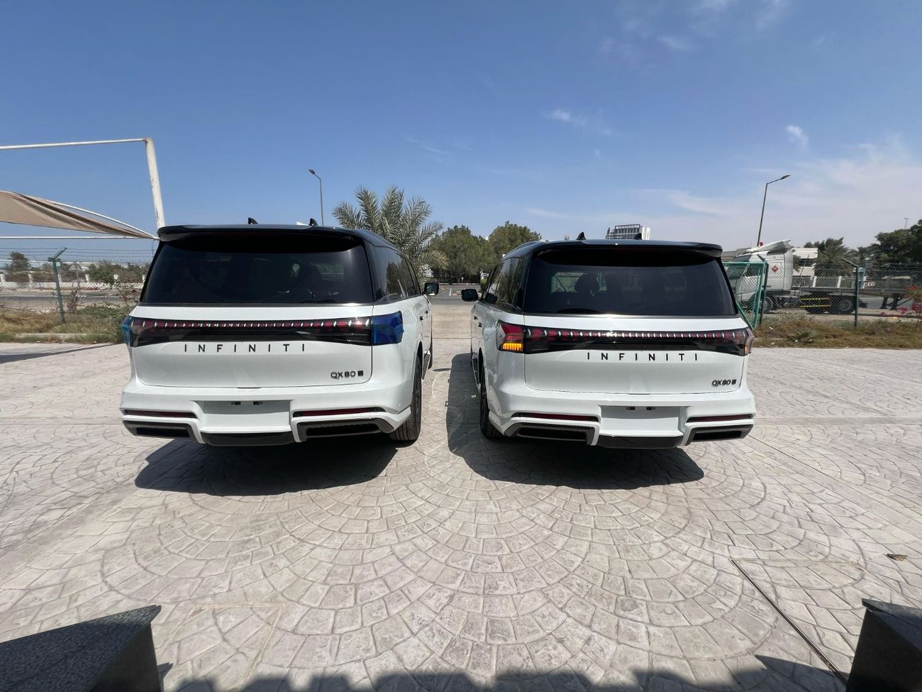 إنفينيتي QX80 Autograph Captain Chairs 3.5L