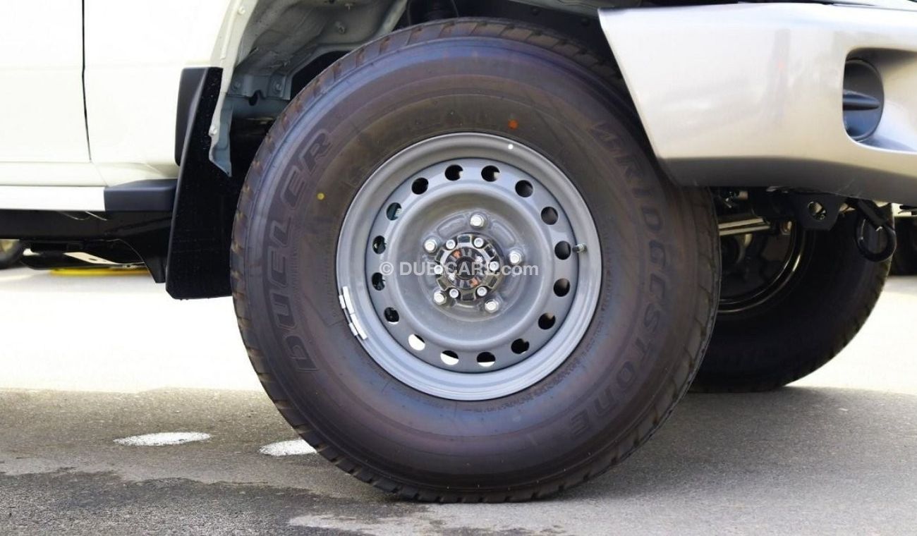 Toyota Land Cruiser Pick Up SC 2022 | LC PICKUP 79 SERIES S/C 4.5L V8 M/T 4WD DSL PICKUP WITH POWER WINDOWS EXPORT ONLY