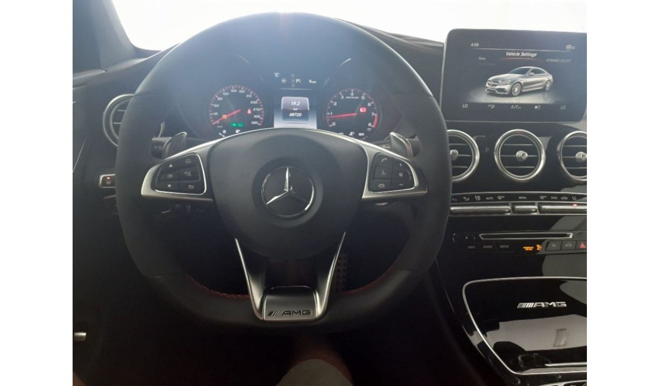 مرسيدس بنز C 63 كوبيه AMG Bi-Turbo / Clean Car / With Warranty