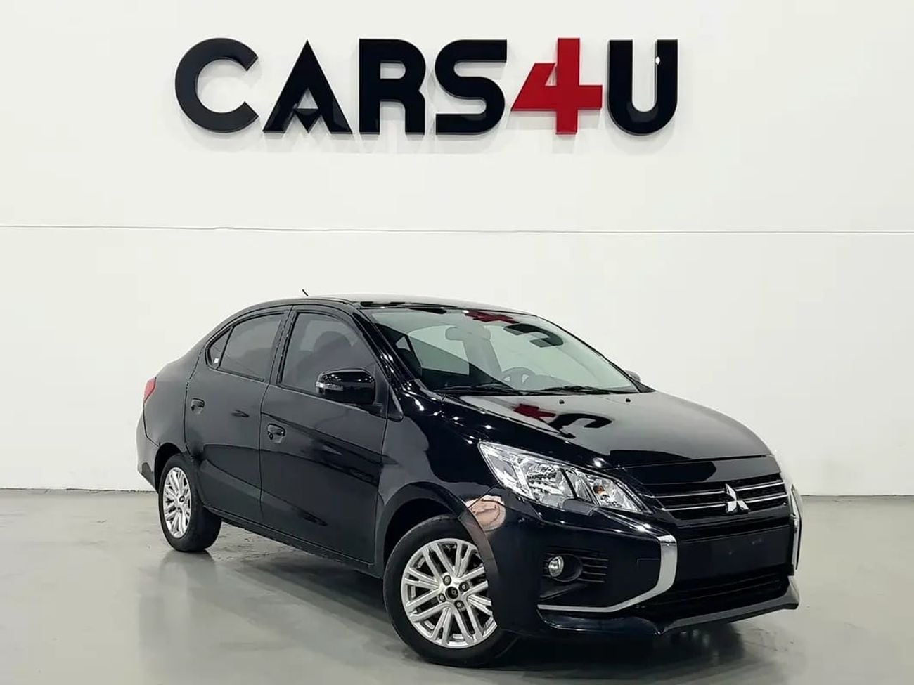 ميتسوبيشي اتراج جي إل إكس GCC / Official Dealer Warranty