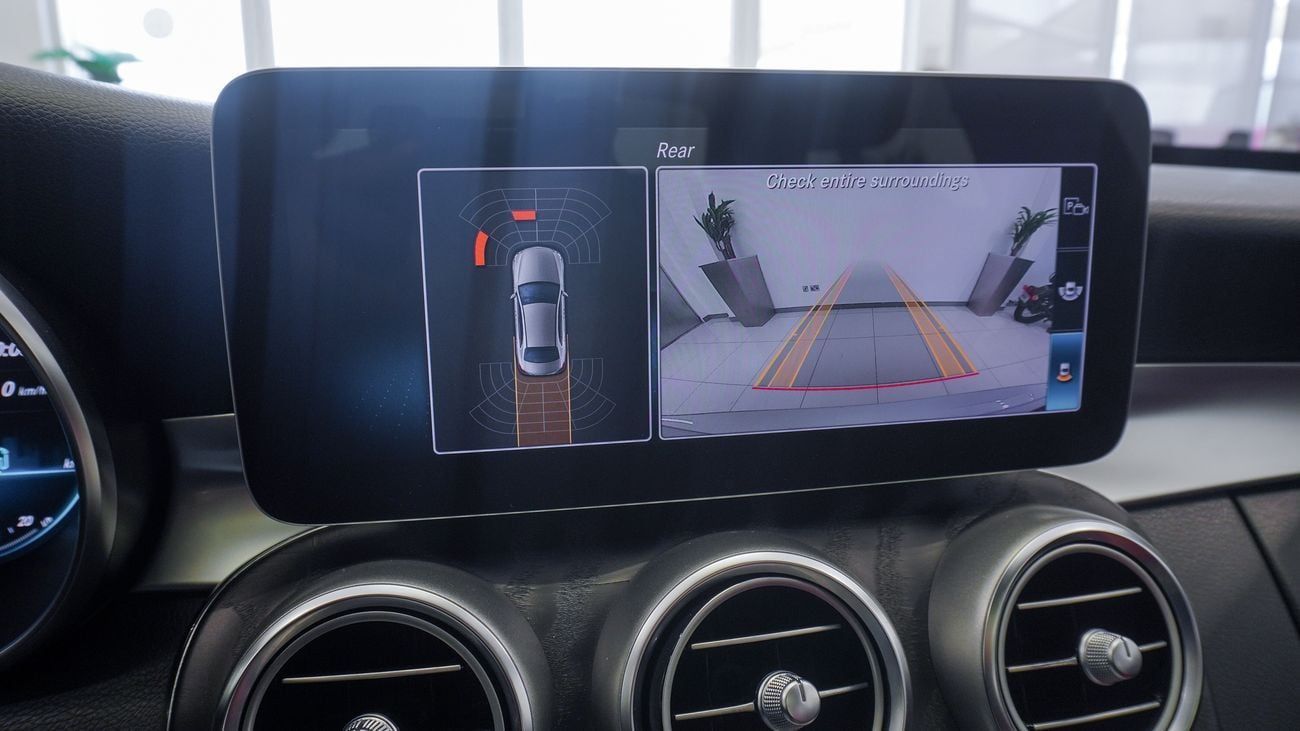 مرسيدس بنز C 200 AMG