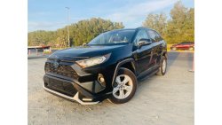 Toyota RAV4 2020 XLE Push Start